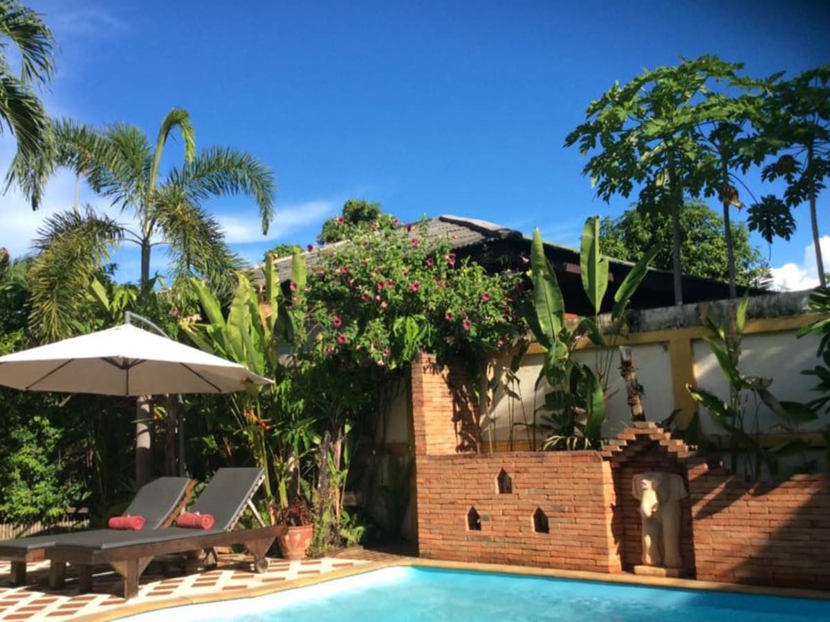 Villa Anneloi Homestay en B&B
