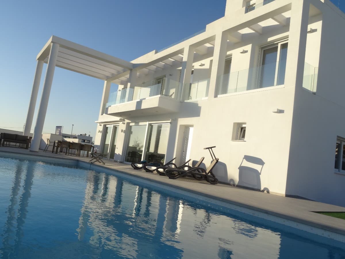 Villa Laguna